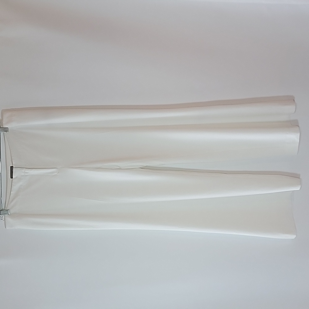 VINCE CAMUTO | Off White Trousers
